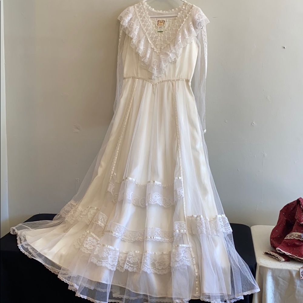 Gunne Sax - Picture 1 of 5
